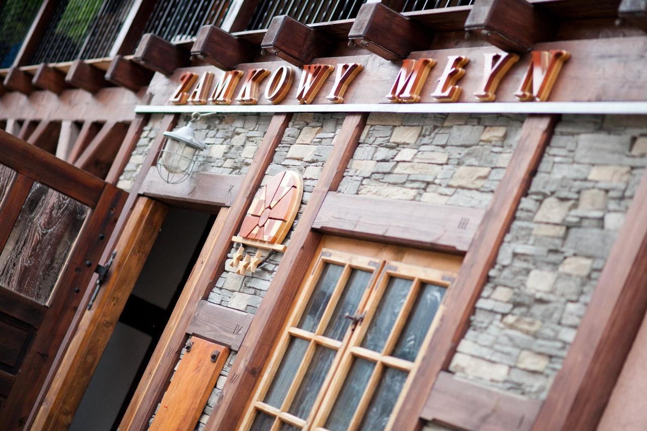 Hotel Zamkowy Mlyn Krapkowice Exteriör bild